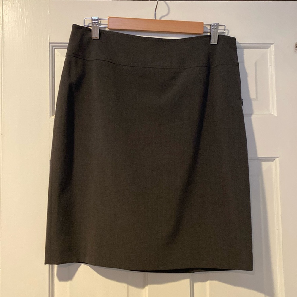 Grey pencil skirt.  Elie Tahari